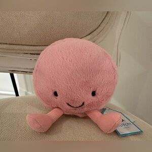 Jellycat NWT Amuseables Mia macaron RARE & Authentic